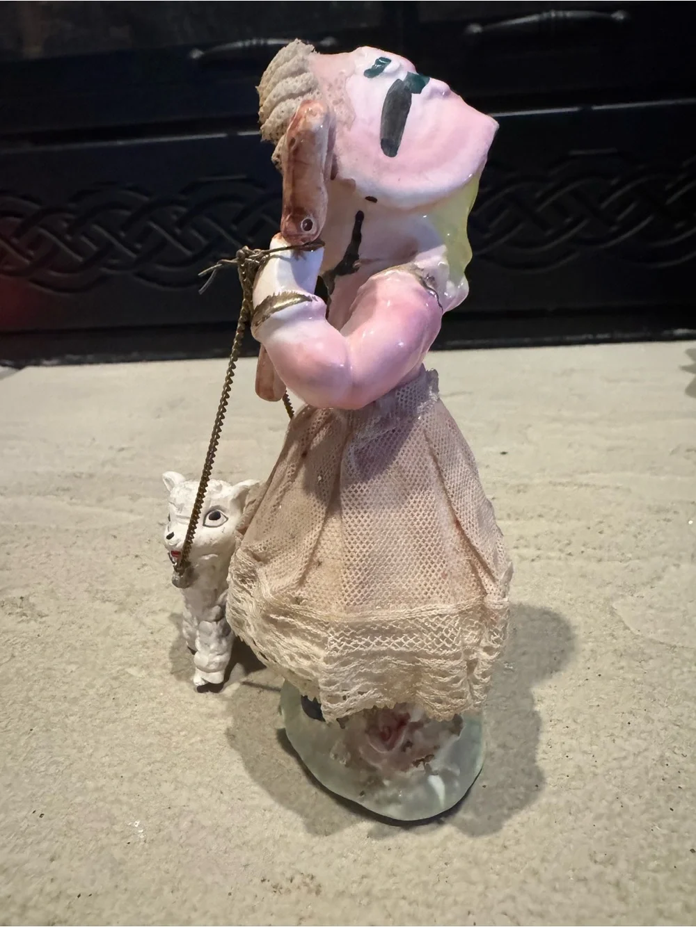 Vintage 1950’s Japan Little Bo Peep & 2 attached lambs-Original chains & lace